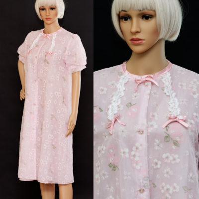 Vintage 1950s Pink Chiffon Floral Housecoat