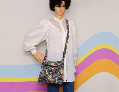 Vintage 90s Tapestry Crossbody / Shoulder Bag