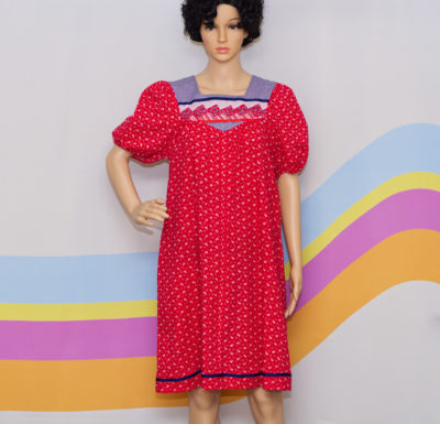 Vintage 1970s Red Floral Puff Sleeve Dress