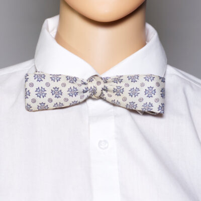 Vintage 50s/60s Silk Skinny Bow Tie - Cream and Blue