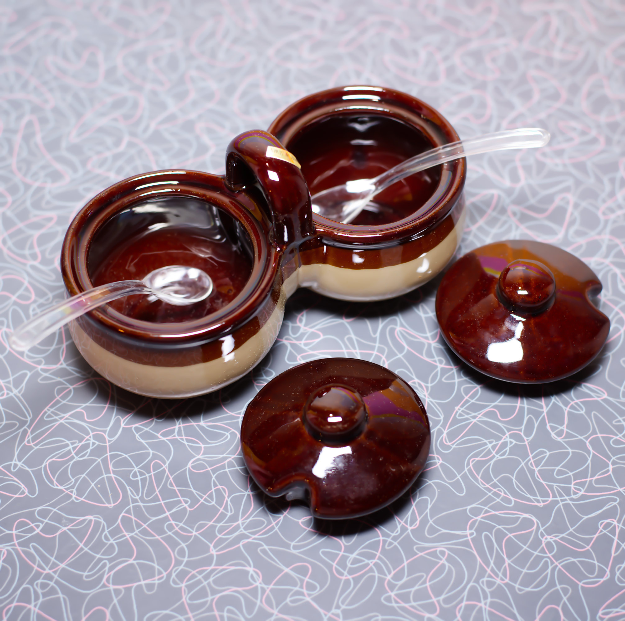 Vintage 1980s Condiment Set | New Old Stock - Image 4