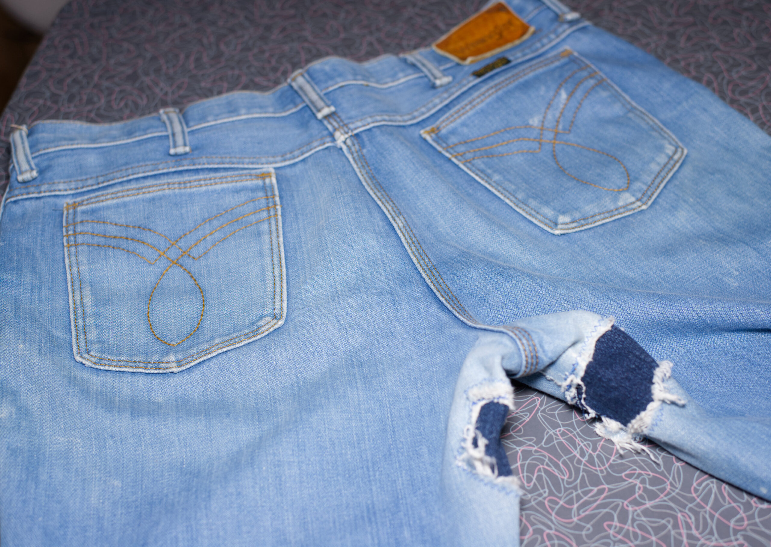 Vintage 1970s Wrangler No Fault Thrashed Jeans - Image 5